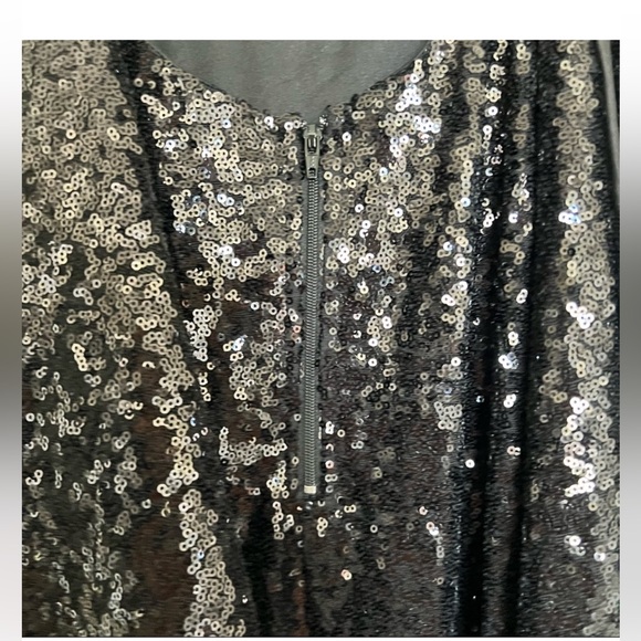 Windsor Black Sequin spaghetti Strappy Skater Party Mini Dress sz M Like New - Picture 9 of 17